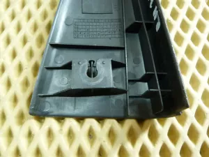 Уголок двери задней внутренний Chevrolet Aveo (T200) 2003-2008 (96461986 96537552) — фото 6