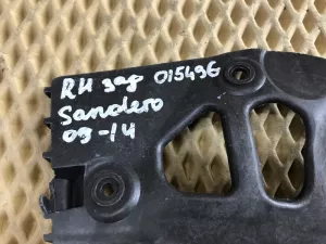 Направляющая заднего бампера правая Renault Sandero 2005-2014 (8200735450) — фото 8