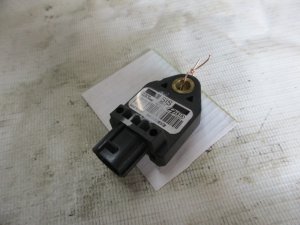 Датчик AIR BAG Kia Ceed 2007-2012;Sonata V (NF) 2005-2010;Picanto 2004-2011;Cerato 2004-2008;RIO 2005-2011;Elantra 2006-2011;Carnival 2005-2014;i30 2007-2012 (959202H000) — фото 1