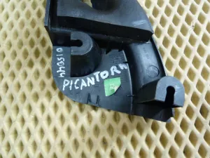 Уголок двери передней внутренний Kia Picanto 2004-2011 (8766007010 8765007010) — фото 16
