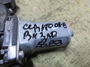 Моторчик стеклоподъемника задний правый Kia Cerato 2009-2013 (824601M000) — фото 5