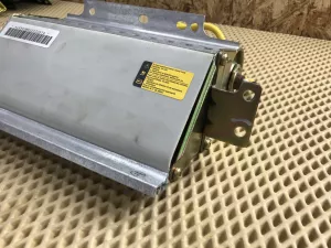 Подушка безопасности в торпедо Cadillac SRX 2003-2009 (25756980) — фото 4