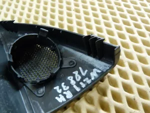 Уголок двери передней внутренний Mercedes Benz W211 E-Klasse 2002-2009 (A2117250294 A2117250194) — фото 14