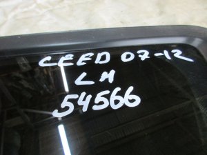 Стекло кузовное глухое левое Kia Ceed 2007-2012 (878101H000) — фото 4