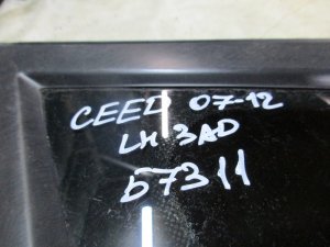 Стекло кузовное глухое левое Kia Ceed 2007-2012 (ХЕТЧБЭК 5 ДВЕРЕЙ 878101H000) — фото 9