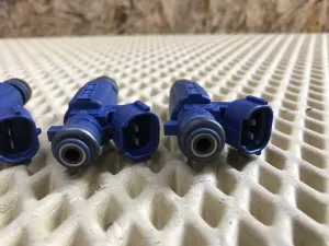 Форсунка инжекторная электрическая Hyundai Coupe (GK) 2002-2009 Hyundai Elantra 2000-2010 Hyundai Elantra 2006-2011 Hyundai Elantra 2011-2016 Hyundai Elantra 2016-2020 Hyundai i20 2008-2014 Hyundai i30 2007-2012 Hyundai i30 2012-2017 Hyundai ix20 2010-2019 Hyundai Solaris 2010-2017 Kia Carens 2006-2012 Kia Ceed 2007-2012 Kia Ceed 2012-2018 Kia Cerato 2004-2008 Kia Cerato 2009-2013 Kia Cerato 2013-2020 Kia RIO 2011-2017 Kia Soul 2009-2014 Kia Venga 2010-2018 (КОМПЛЕКТ 353102B000) — фото 5
