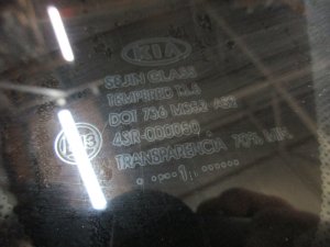 Стекло кузовное глухое правое Kia Ceed 2007-2012 (878201H000) — фото 3