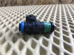 Форсунка инжекторная электрическая Nissan Almera (G15) 2013-2018 Renault Clio II/Symbol 1998-2008 Renault Kangoo 2003-2008 Renault Laguna 1998-2001 Renault Laguna II 2001-2008 Renault Megane I 1999-2004 Renault Megane II 2003-2009 Renault Scenic 1999-2003 Renault Scenic II 2003-2009 Renault Clio II/Symbol 1998-2008 VAZ Lada Largus 2012> (КОМПЛЕКТ 8200132254) — фото 6