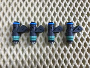 Форсунка инжекторная электрическая Nissan Almera (G15) 2013-2018 Renault Clio II/Symbol 1998-2008 Renault Kangoo 2003-2008 Renault Laguna 1998-2001 Renault Laguna II 2001-2008 Renault Megane I 1999-2004 Renault Megane II 2003-2009 Renault Scenic 1999-2003 Renault Scenic II 2003-2009 Renault Clio II/Symbol 1998-2008 VAZ Lada Largus 2012> (КОМПЛЕКТ 8200132254) — фото 1