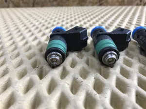 Форсунка инжекторная электрическая Nissan Almera (G15) 2013-2018 Renault Clio II/Symbol 1998-2008 Renault Kangoo 2003-2008 Renault Laguna 1998-2001 Renault Laguna II 2001-2008 Renault Megane I 1999-2004 Renault Megane II 2003-2009 Renault Scenic 1999-2003 Renault Scenic II 2003-2009 Renault Clio II/Symbol 1998-2008 VAZ Lada Largus 2012> (КОМПЛЕКТ 8200132254) — фото 2