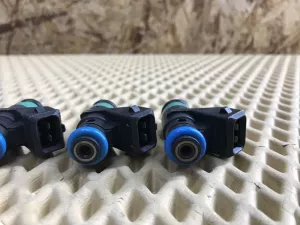 Форсунка инжекторная электрическая Nissan Almera (G15) 2013-2018 Renault Clio II/Symbol 1998-2008 Renault Kangoo 2003-2008 Renault Laguna 1998-2001 Renault Laguna II 2001-2008 Renault Megane I 1999-2004 Renault Megane II 2003-2009 Renault Scenic 1999-2003 Renault Scenic II 2003-2009 Renault Clio II/Symbol 1998-2008 VAZ Lada Largus 2012> (КОМПЛЕКТ 8200132254) — фото 5