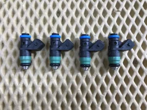 Форсунка топливная Nissan Almera (G15) 2013-2018 Renault Clio II/Symbol 1998-2008 Renault Kangoo 2003-2008 Renault Laguna 1998-2001 Renault Laguna II 2001-2008 Renault Megane I 1999-2004 Renault Megane II 2003-2009 Renault Scenic 1999-2003 Renault Scenic II 2003-2009 Renault Clio II/Symbol 1998-2008 VAZ Lada Largus 2012> (КОМПЛЕКТ 8200132254) — фото 1