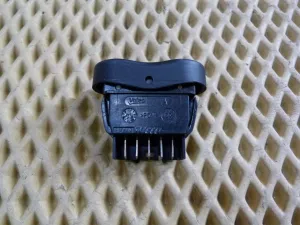 Кнопка стеклоподъемника Nissan Almera (G15) 2013-2018 — фото 2