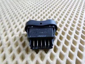 Кнопка стеклоподъемника Nissan Almera (G15) 2013-2018 — фото 2
