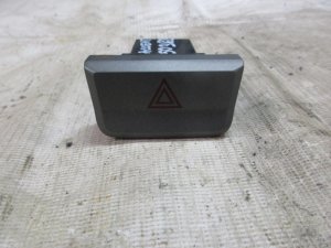 Кнопка аварийной сигнализации Hyundai Accent II (+ТАГАЗ) 2000-2012 (9379025000) — фото 1