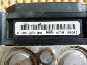 Блок ABS (насос) Nissan Almera (G15) 2013-2018 — фото 9