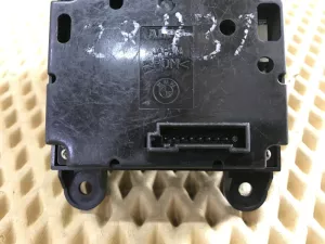 Кнопка многофункциональная BMW 5-серия E60/E61 2003-2009,6-серия E63 2004-2009,6-серия E64 2004-2009 (ДЖОЙСТИК МЕНЮ 65826944884) — фото 10