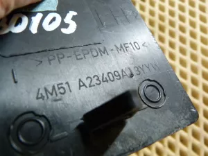Уголок двери передней внутренний Ford Focus II 2005-2008 (4M51A23408AJ 4M51A23409AJ) — фото 14