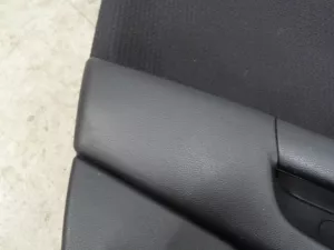 Обшивка двери задней левой Mazda 3 (BK) 2002-2009 (СЕДАН ХЕТЧБЭК ЭЛЕКТРИКА B36D6855YA02) — фото 9