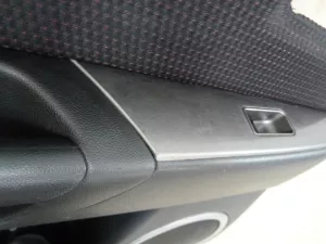 Обшивка двери задней левой Mazda 3 (BK) 2002-2009 (СЕДАН ХЕТЧБЭК ЭЛЕКТРИКА B36D6855YA02) — фото 8