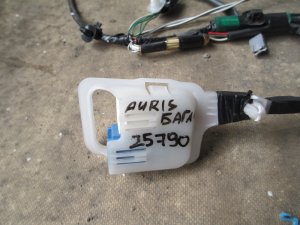 Проводка двери багажника Toyota Auris (E15) 2006-2012 (ДВЕРИ БАГАЖНИКА 8218402140) — фото 2