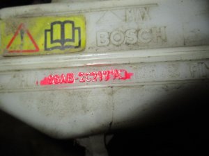 Бачок главного тормозного цилиндра Ford Focus I 1998-2004 (1.8 16V ZETEC 98AB2C217AD) — фото 5