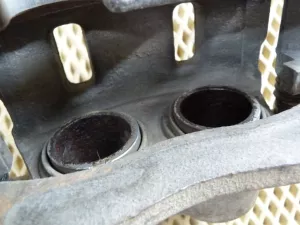 Суппорт передний левый Opel Antara 2007-2015,Captiva (C100) 2006-2010,Captiva (C140) 2011> (4820760) — фото 13
