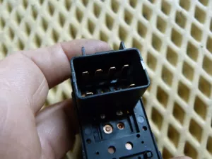 Кнопка стеклоподъемника Opel Antara 2007-2015 (96628738) — фото 3