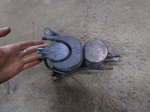 Абсорбер (фильтр угольный) Audi A4 [B8] 2007-2015 Audi A4 [B8] Allroad 2009-2015 Audi A5/S5 [8F] Cabrio 2010-2016 Audi A5/S5 [8T] Coupe/Sportback 2007-2016 Audi A6 [C7,4G] 2011-2018 Audi A8 [4H] 2010-2017 Audi Q5 [8R] 2008-2017 Audi Q7 [4M] 2015> Audi Q8 (4MN) 2018> Porsche Cayenne 2017> Porsche Macan 2013> VW Touareg 2018> (8K0201799G) — фото 3