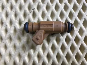 Форсунка инжекторная электрическая Ford Fiesta 2001-2008 Ford Focus I 1998-2005 (YS6U9F593JA 0280156005) — фото 1