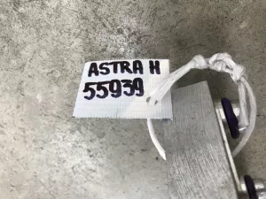 Трубка кондиционера Opel Astra H / Family 2004-2015 (1850421) — фото 9