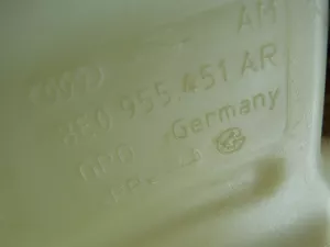 Бачок омывателя Audi A4 [B7] 2005-2007 (8E0955451AR 8E0955451AP) — фото 12