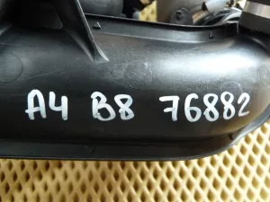 Патрубок интеркулера Audi A4 [B8] 2007-2015 (8K0145673AJ 8K0145709H В СБОРЕ С РЕЗОНАТОРОМ 8K0129955A) — фото 11