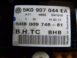 Блок управления климатической установкой VW Tiguan 2007-2011 (5K0907044EA) — фото 7