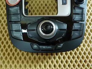 Блок кнопок Audi A4 [B8] 2007-2015 Audi A5/S5 [8T] Coupe/Sportback 2007-2016 Audi Q5 [8R] 2008-2017 (МУЛЬТИМЕДИЙНОЙ СИСТЕМЫ 8T0919609G) — фото 8