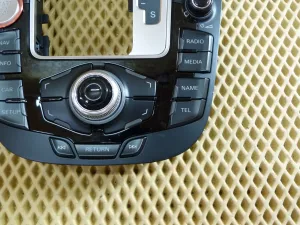 Блок кнопок Audi A4 [B8] 2007-2015 Audi A5/S5 [8T] Coupe/Sportback 2007-2016 Audi Q5 [8R] 2008-2017 (МУЛЬТИМЕДИЙНОЙ СИСТЕМЫ 8T0919609G) — фото 5