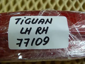 Катафот в бампер задний VW Tiguan 2007-2011 VW Tiguan 2011-2016 (5N0945105 5N0945106) — фото 14