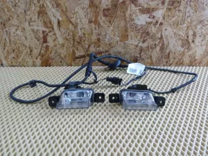Фонарь задний в бампер VW Tiguan 2007-2011 VW Tiguan 2011-2016 (ЗАДНЕГО ХОДА КОМПЛЕКТ С ПРОВОДКОЙ 5N0971104E 5N0941071 5N0941072) — фото 1