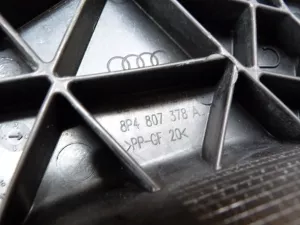Направляющая заднего бампера Audi A3 [8PA] Sportback 2004-2013 (8P4807378A 8P4807377A) — фото 20
