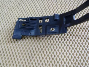 Направляющая заднего бампера VW Passat [B7] 2011-2015 (УНИВЕРСАЛ  3AF807394A 3AF807393) — фото 26
