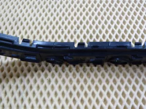 Направляющая заднего бампера VW Passat [B7] 2011-2015 (УНИВЕРСАЛ  3AF807394A 3AF807393) — фото 22