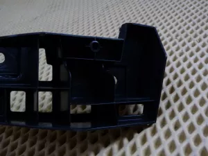 Направляющая заднего бампера VW Passat [B7] 2011-2015 (УНИВЕРСАЛ  3AF807394A 3AF807393) — фото 6