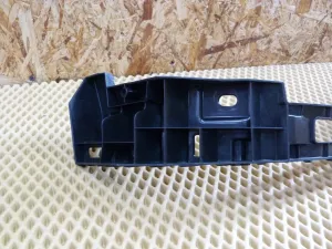 Направляющая заднего бампера VW Passat [B7] 2011-2015 (УНИВЕРСАЛ  3AF807394A 3AF807393) — фото 18