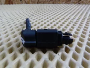 Датчик температуры воздуха VW Tiguan 2007-2011 VW Tiguan 2011-2016 (8Z0820535) — фото 2