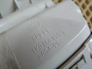 Плафон салонный VW Passat [B7] 2011-2015 (1K0947105AE) — фото 15