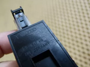 Плафон салонный Audi A4 [B8] 2007-2015 (4E0947415) — фото 4