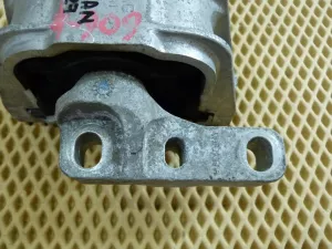 Опора двигателя правая VW Tiguan 2007-2011 VW Tiguan 2011-2016 (5N0199262G) — фото 3