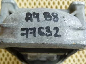 Опора двигателя левая Audi A4 [B8] 2007-2015 Audi A4 [B8] Allroad 2009-2015 Audi A5/S5 [8F] Cabrio 2010-2016 Audi A5/S5 [8T] Coupe/Sportback 2007-2016 Audi A6 [C7,4G] 2011-2018 Audi Q5 [8R] 2008-2017 (8K0199381NQ) — фото 7