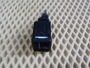 Кнопка освещения панели приборов VW Passat [B6] 2005-2010 VW Passat [B7] 2011-2015 VW Passat CC 2008-2017 VW Sharan 2010> (3C0941334A) — фото 2
