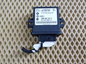 Блок управления светом VW Passat [B7] 2011-2015 (5M0907357F) — фото 1